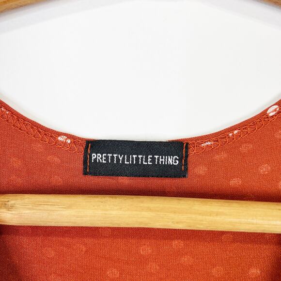 PrettyLittleThing polka dot dress brown and white mini stretch surplice Size 6 - Picture 5 of 8